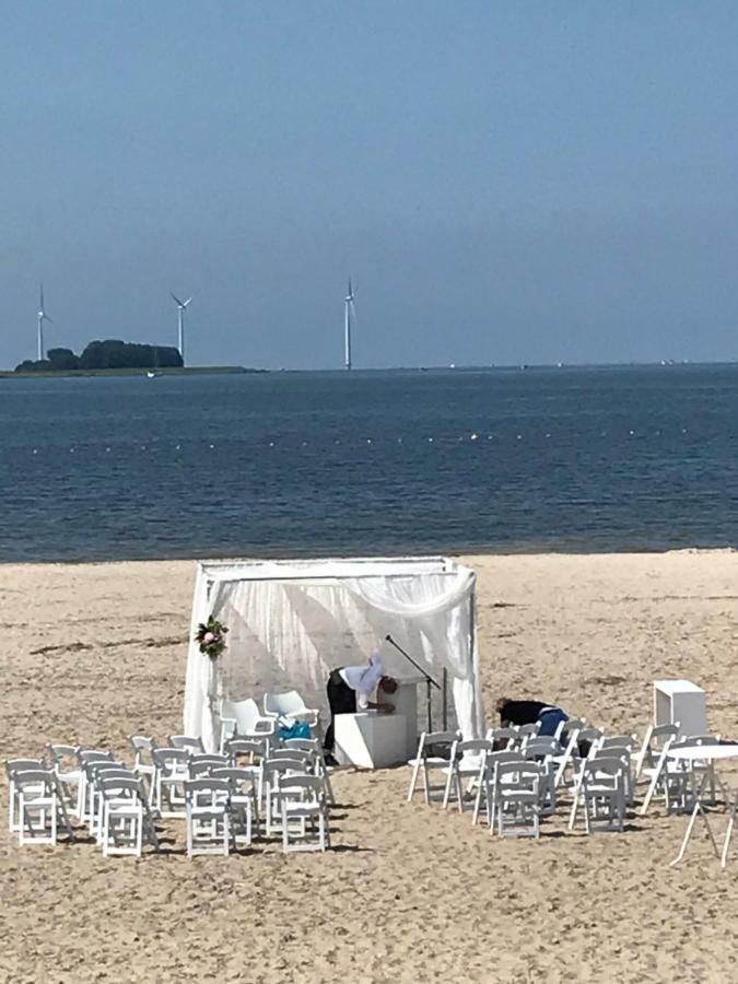 Bungalow Kleine Deichperle, Strand Und Deich In Unmittelbarer Naehe! Lemmer Bagian luar foto